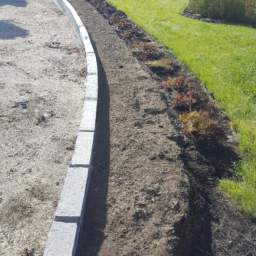 Allée-Chemin en Terre : Créez une Atmosphère Naturelle et Paisible dans votre Jardin Pont-Saint-Esprit